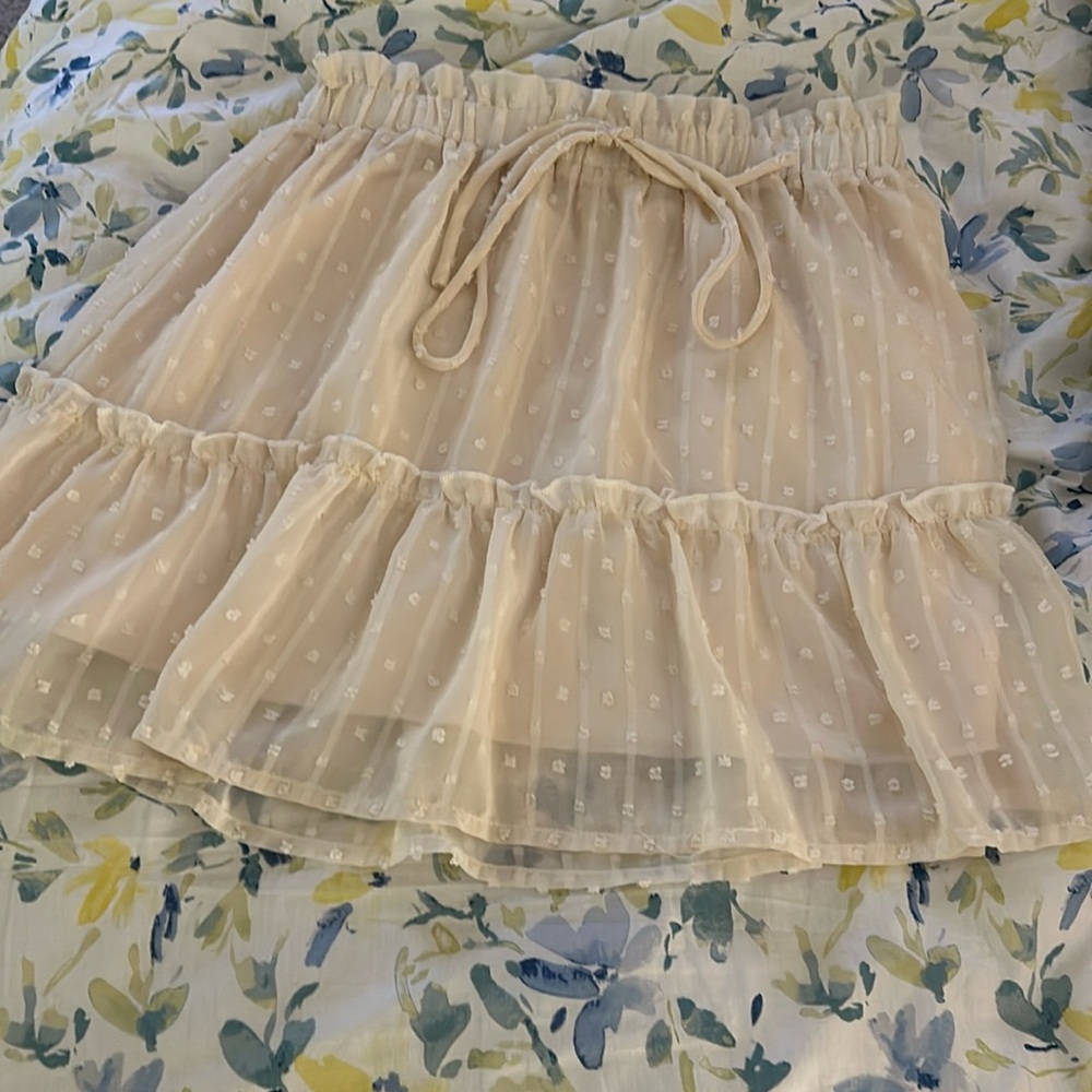 Cream Altar’d state skirt